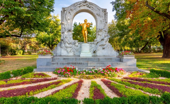 Europe 8DAYS LIVELY EASTERN EUROPE (NO FLIGHT) 20 ~blog/2023/8/31/8days_germany_ceko_bratislava_hungary_austria_swiss__23