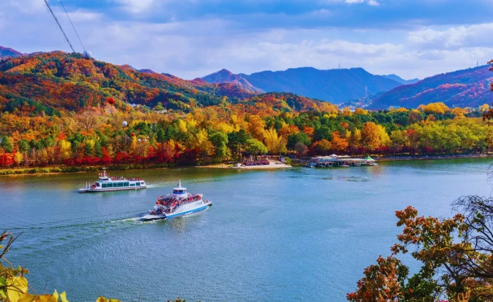 Korea 4DAYS SEOUL TOUR & NAMI ISLAND 4 ~blog/2025/6/4/foto_objek_wisata_20250604_091348_0009